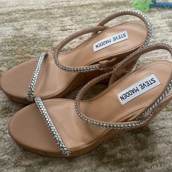 Steve Madden Shoes - Steve Madden